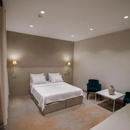 Astro Apartment *